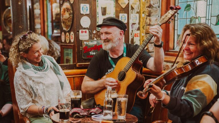 Building a Loyal Blog Audience: Strategies for Engagement and Growth